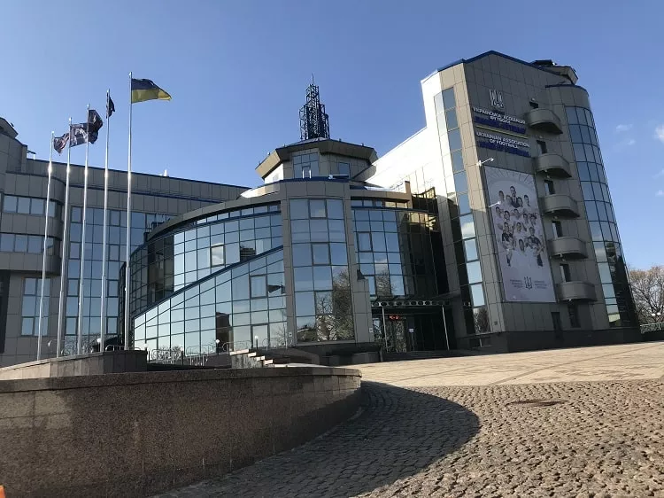 УАФ оштрафовала Олимпик на 500 тысяч гривен и запретила клубу использовать стадион «Динамо»