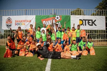 Шахтер открыл 41-ю детскую футбольную площадку по Украине в рамках проекта «Давай, играй»