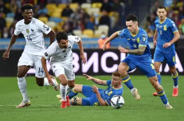  При содействии сборной Украины: Франция установила исторический рекорд безвыигрышных матчей 