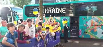 Поддержка посла и украинцев в Нидерландах: как сборная провела день перед первой игрой на Евро (Видео) 
