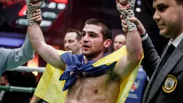 Украинец победил австралийского боксера и защитил титул IBF Inter-Continental