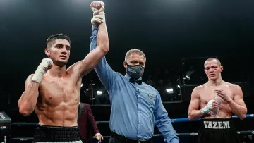 Второй раз подряд: украинский боксер проведет бой в России