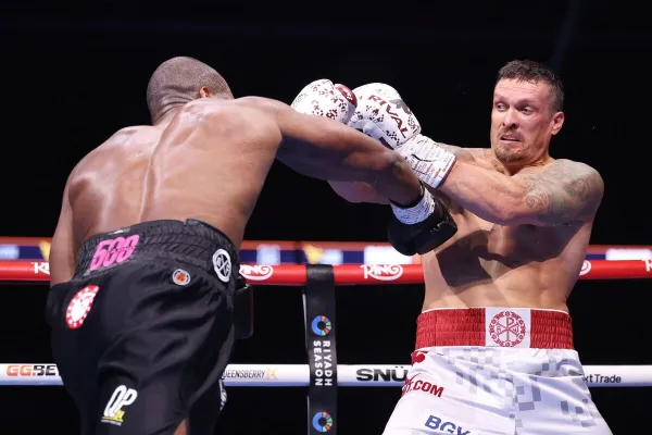 Усик захистив титул чемпіона світу: великий тріумф українського боксера – відео нокауту