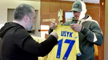 Усик получил должность в сборной Украины: Павелко рассказал, чем будет заниматься наш чемпион