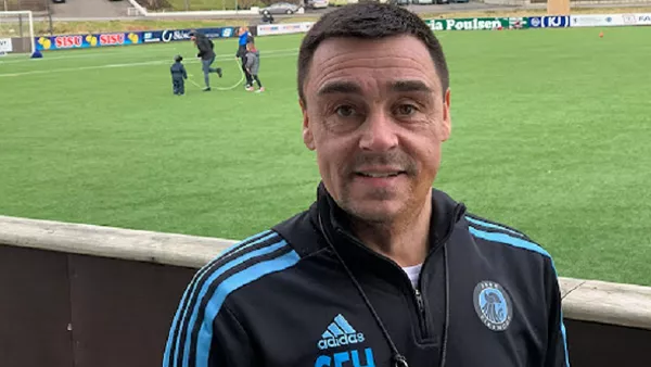 «Нас нужно уважать, ситуация с пенальти - это нечестно»: тренер Фарерских островов о матче с молодежкой Украины