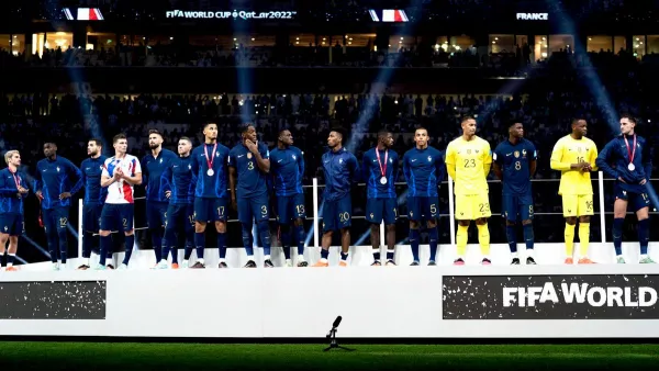 Российский агент футболиста Байера оскорбил сборную Франции после финала ЧМ-2022: назревает расистский скандал