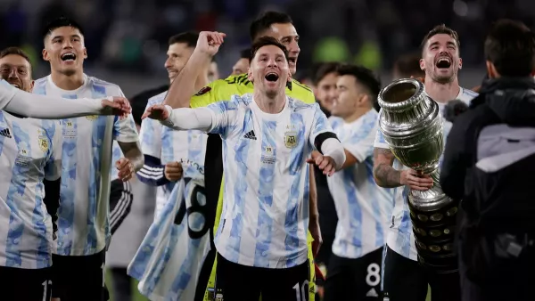 Слезы Лео: Месси заплакал после хет-трика Боливии, вспомнив победу в Кубке Америки