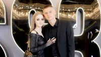 Все ждут его в Эвертоне, а он - на свадьбе: Миколенко с девушкой посетил женитьбу одноклубника Попова