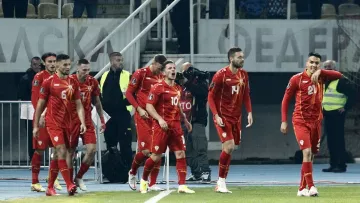 Сборная Северной Македонии сыграет в плей-офф отбора на ЧМ-2022, опередив в группе J команды Румынии и Армении