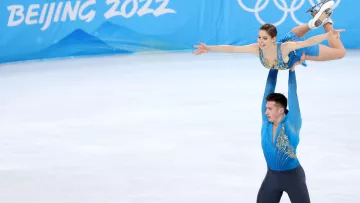 Россияне снова опозорились: фигуристы ОКР попались на допинге, у них могут отобрать золото Олимпиады в Пекине