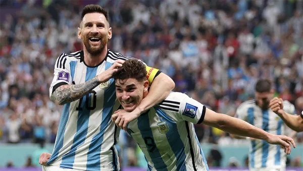«Он выделялся, создавал пространство, боролся»: Месси назвал лучшего игрока Аргентины в матче против Хорватии