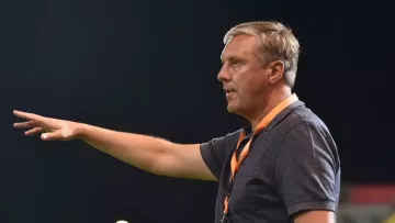 Морозюк не помог: Хацкевич выбил российскую Красаву украинского тренера из Кубка Кипра в драматичном матче