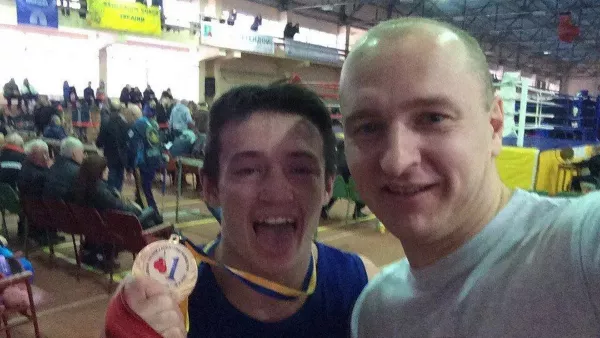 Россия провела боксерский областной турнир в Мелитополе: тренер-чемпион из Украины принял участие в позорном действии
