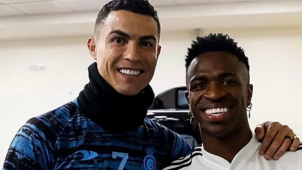 Лунина позвать забыли: футболисты Реала встретились с Роналду перед финалом Суперкубка, видео момента