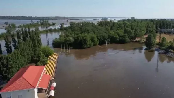 Разрушенная после взрыва Каховская ГЭС: как затопление территории скажется на футбольных сооружениях