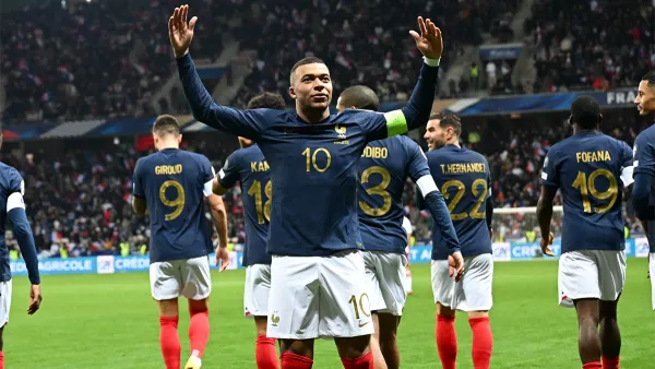Сборная Франции установила рекорд отборочных турниров Евро: команда Мбаппе и Жиру уничтожила Гибралтар