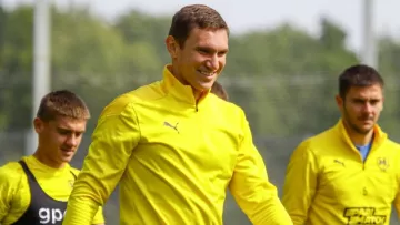 Заря может подписать Зубкова: футболист находится на просмотре в команде ван Леувена