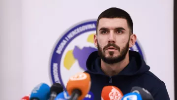 «Мы со сборной Украины одинакового качества»: боснийский защитник российского клуба – о предстоящем поединке