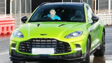 Холанд приобрел специальную версию автомобиля Aston Martin: известна цена шикарного суперкара