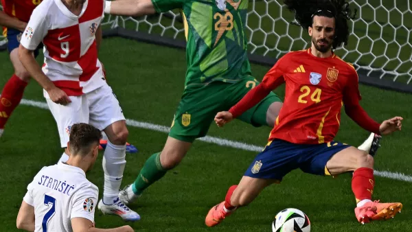 Испании хватило одного тайма для уничтожения Хорватии: команда Модрича прервала серию побед из шести матчей