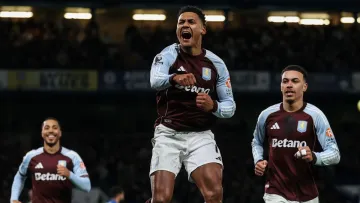 Астон Вилла добилась успеха, которого ждала со времен Первой мировой войны: команда Эмери повторила рекорд века