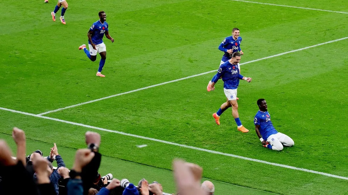 Елітні ресторани, клуби й шампанське: одноклубник Миколенка показав, як святкують Різдво зірки АПЛ