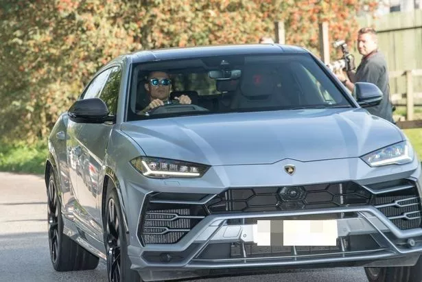 Роналду приехал на тренировку Манчестер Юнайтед на Lamborghini за 170 тысяч фунтов