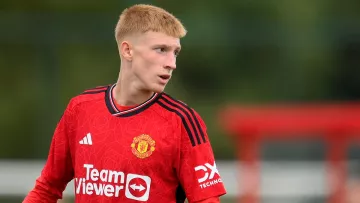 17-летний украинец забил гол за Манчестер Юнайтед: полузащитник дебютировал в молодежной команде манкунианцев