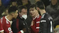 Поставили кардиостимулятор: игрок Манчестер Юнайтед не смог доиграть матч АПЛ из-за проблем с дыханием