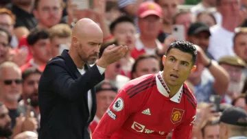 «Упрямец со скверным характером»: Роналду поссорился с главным тренером Манчестер Юнайтед