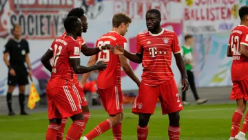 Дебюты, голевой офсайд и пенальти: Бавария пропустила три, не без труда забрав юбилейный Суперкубок у Лейпцига