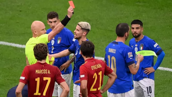 «Разозлен на себя больше, чем вы»: Бонуччи — о красной карточке в матче с Испанией