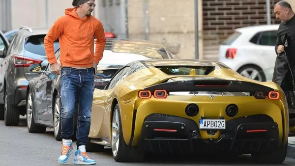 Ибрагимович поздравил себя с 40-летним юбилеем покупкой роскошного Ferrari за 400 тысяч фунтов