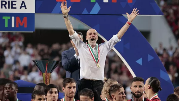 У Пиоли украли чемпионскую медаль: Серия А сразу же отреагировала на инцидент с тренером Милана