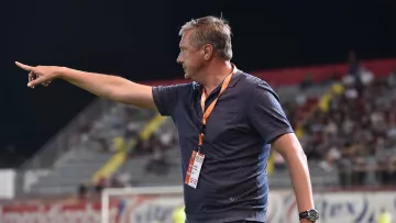 Первое поражение Хацкевича на Кипре: легенда Динамо сделал «жест доброй воли» команде украинского защитника