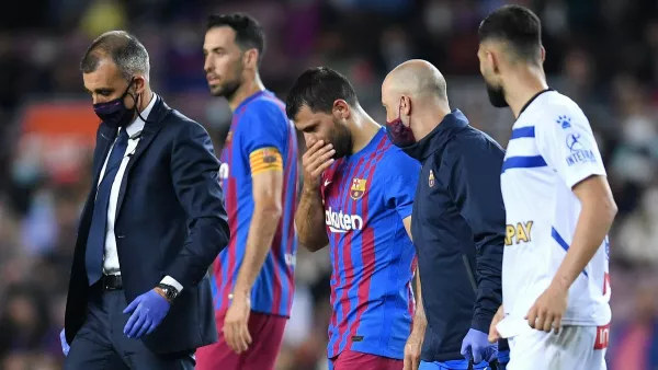 Все гораздо серьезнее: нападающий Барселоны Агуэро рискует завершить карьеру из-за проблем с сердцем