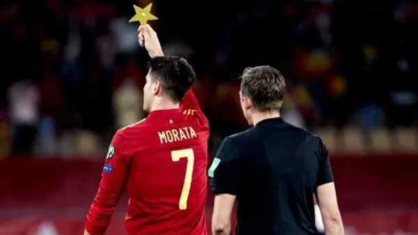 Подарок больного ребенка вдохновил Морату на гол, который вывел Испанию на чемпионат мира