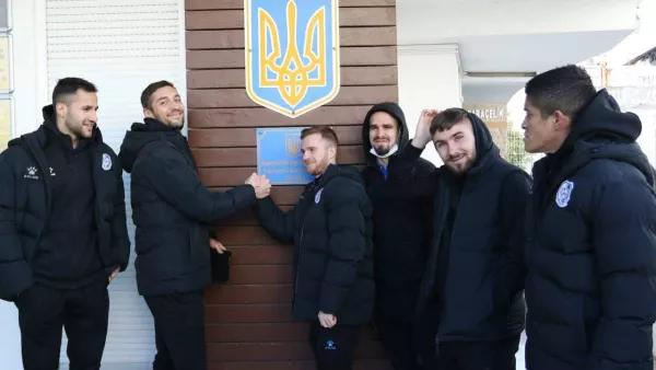 Эффективный досуг: легионеры Черноморца посетили украинское консульство в Анталии
