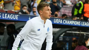 Ребров отменяется: капитан Динамо Сидорчук продлил контракт с бело-синими — игрок проведет в клубе 12 лет
