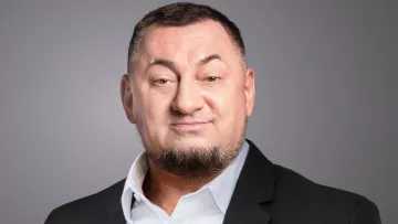 Без предателей не обошлось: двое членов исполкома УАФ поддержали передачу телеправ клубам – известны их имена