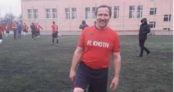 Украинский ориентир Ибрагимовича: 70-летний футболист отыграл два тайма в районном первенстве и стал рекордсменом страны
