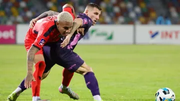 Два пенальті, дубль і п’ять голів: Епіцентр та Верес влаштували перестрілку