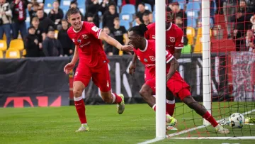 Кривбас не втримав перевагу в два м’ячі: як команда ван Леувена завершила матч з Вересом