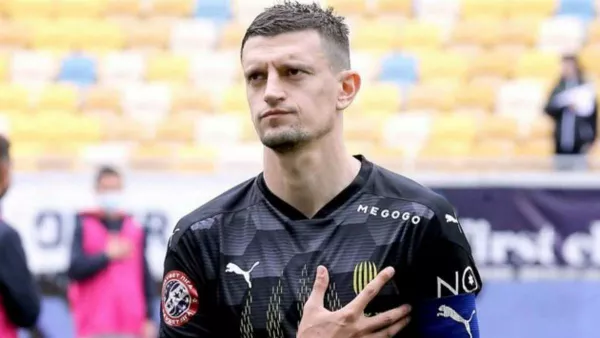 Официально: экс-игрок ФК Рух подписал контракт с Черноморцем спустя несколько часов после расторжения договора