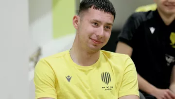 Украинский защитник номинирован на премию Golden Boy: игрок отреагировал на включение его имени в список звезд