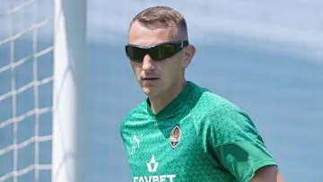 Вратари Шахтера тренируются в специальных очках: рассказываем, для чего они нужны?