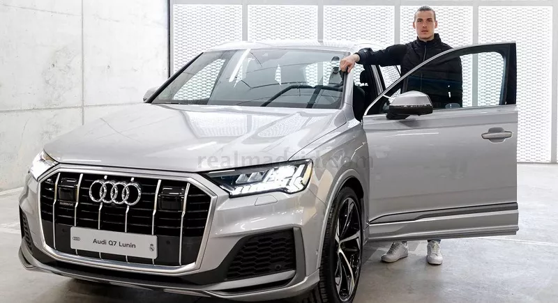 Украинский вратарь получил в Реале автомобиль за 78 тысяч евро