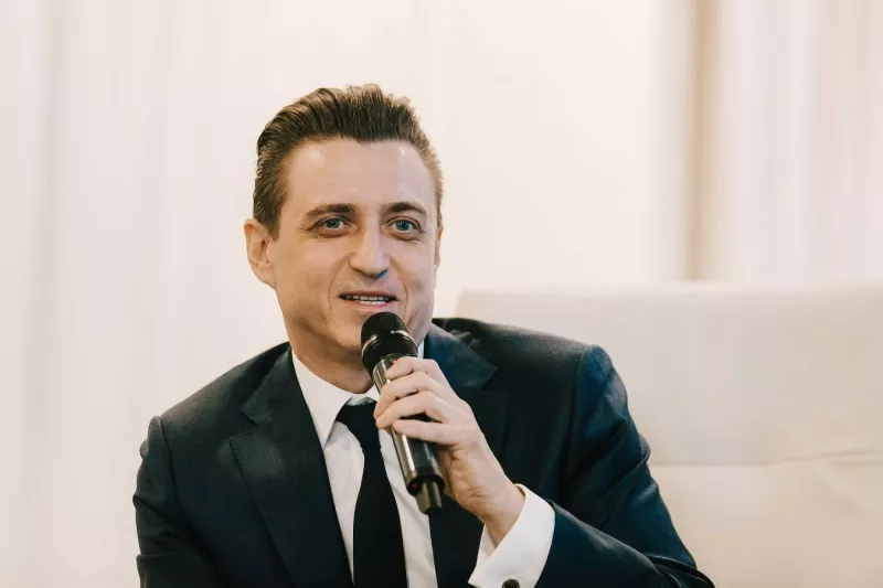 Денисов: «Глава арбитров ФФУ может разрешить судьям разъяснять спорные решения»