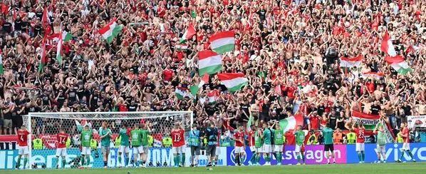 Цена фанатской поддержки: УЕФА наказал сборную Венгрии двумя матчами без зрителей	