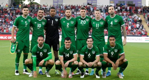 Не опять, а снова: болельщики освистали игроков сборной Ирландии за преклонение колена